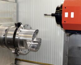 On our mutlitasking machine EMCO Hyperturn 200 Powermill we can do all kind of milling, turning and drilling